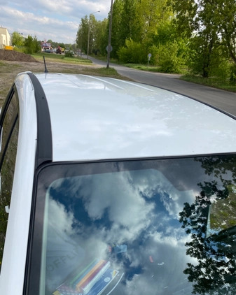 Mazda 5 cena 28000 przebieg: 236000, rok produkcji 2011 z Włocławek małe 121